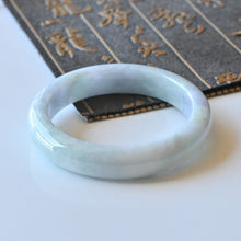Natural Jade Bangle Round Jadeite Bangle