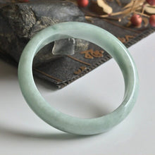 Natural Jade Bangle Round Jadeite Bangle