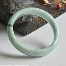 Natural Jade Bangle Round Jadeite Bangle