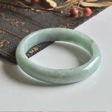 Natural Jade Bangle Round Jadeite Bangle