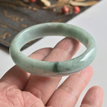 Natural Jade Bangle Round Jadeite Bangle