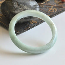 Natural Jade Bangle Round Jadeite Bangle