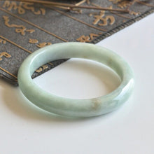 Natural Jade Bangle Round Jadeite Bangle