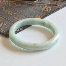 Natural Jade Bangle Round Jadeite Bangle