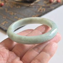 Natural Jade Bangle Round Jadeite Bangle