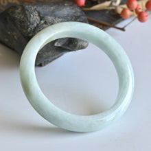 Natural Jade Bangle Round Jadeite Bangle
