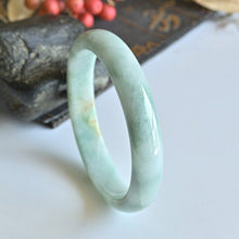 Natural Jade Bangle Round Jadeite Bangle