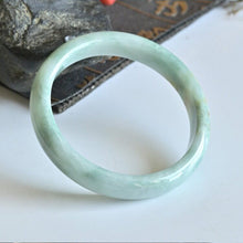 Natural Jade Bangle Round Jadeite Bangle