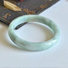 Natural Jade Bangle Round Jadeite Bangle