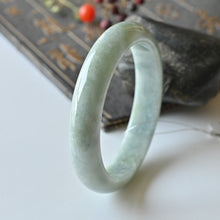Natural Jade Bangle Round Jadeite Bangle