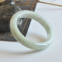 Natural Jade Bangle Round Jadeite Bangle