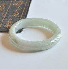 Natural Jade Bangle Round Jadeite Bangle