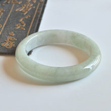 Natural Jade Bangle Round Jadeite Bangle