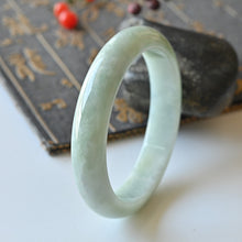 Natural Jade Bangle Round Jadeite Bangle