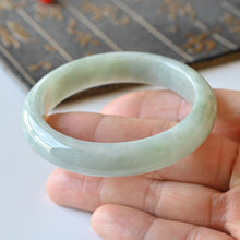 Natural Jade Bangle Round Jadeite Bangle