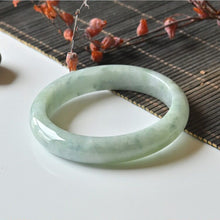 Natural Jade Bangle Round Jadeite Bangle