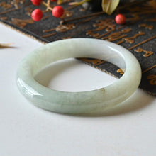 Natural Jade Bangle Round Jadeite Bangle
