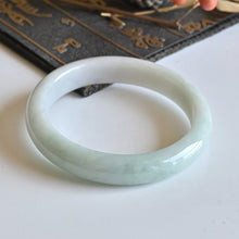 Natural Jade Bangle Round Jadeite Bangle
