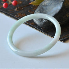 Natural Jade Bangle Round Jadeite Bangle