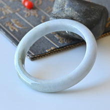 Natural Jade Bangle Round Jadeite Bangle