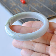 Natural Jade Bangle Round Jadeite Bangle