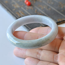 Natural Jade Bangle Round Jadeite Bangle