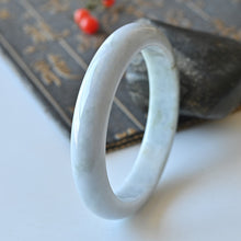 Natural Jade Bangle Round Jadeite Bangle