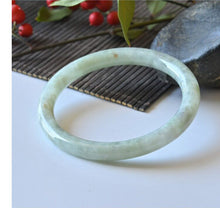 Natural Jade Bangle Round Jadeite Bangle