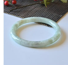 Natural Jade Bangle Round Jadeite Bangle