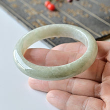 Natural Jade Bangle Round Jadeite Bangle