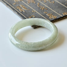 Natural Jade Bangle Round Jadeite Bangle