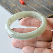 Natural Jade Bangle Round Jadeite Bangle