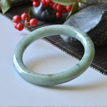 Natural Jade Bangle Round Jadeite Bangle