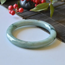 Natural Jade Bangle Round Jadeite Bangle