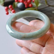Natural Jade Bangle Round Jadeite Bangle