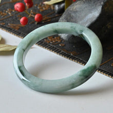 Natural Jade Bangle Round Jadeite Bangle