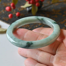 Natural Jade Bangle Round Jadeite Bangle