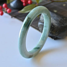 Natural Jade Bangle Round Jadeite Bangle