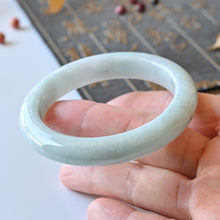 Natural Jade Bangle Round Jadeite Bangle