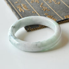 Natural Jade Bangle Round Jadeite Bangle