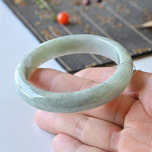 Natural Jade Bangle Round Jadeite Bangle