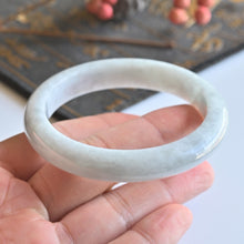 Natural Jade Bangle Round Jadeite Bangle