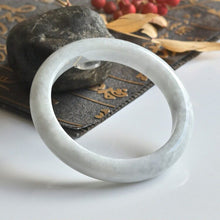 Natural Jade Bangle Round Jadeite Bangle