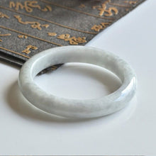 Natural Jade Bangle Round Jadeite Bangle