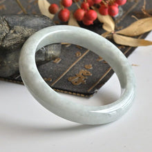 Natural Jade Bangle Round Jadeite Bangle