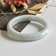 Natural Jade Bangle Round Jadeite Bangle