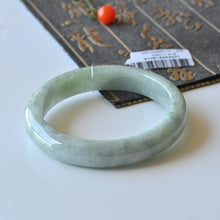 Natural Jade Bangle Round Jadeite Bangle