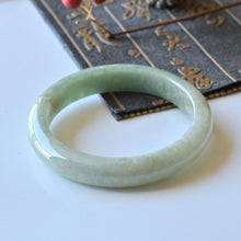 Natural Jade Bangle Round Jadeite Bangle