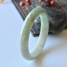 Natural Jade Bangle Round Jadeite Bangle