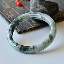Natural Jade Bangle Round Jadeite Bangle